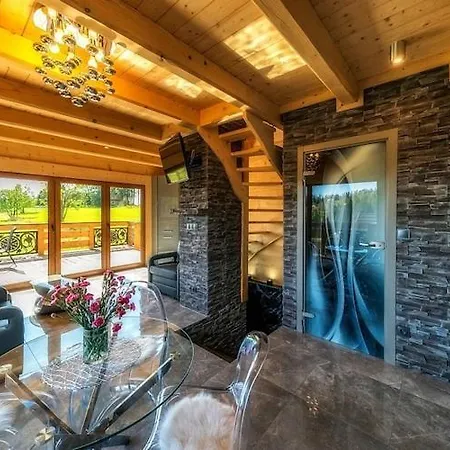 Luxury Villa, Pool, Sauna, Jacuzzi 別荘 *