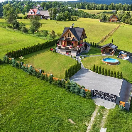 Luxury Villa, Pool, Sauna, Jacuzzi ノヴィ・タルク